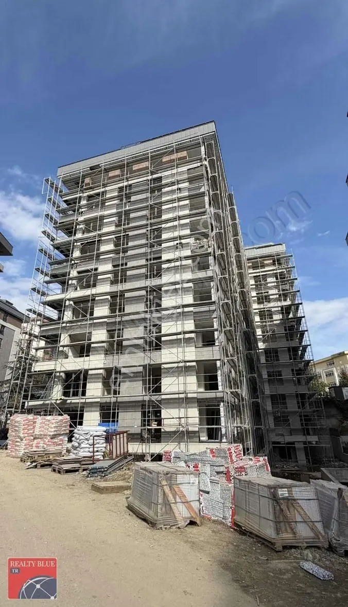 Validebağ Sitesinde Sıfır 3+1 98m2 Takas İmkanı