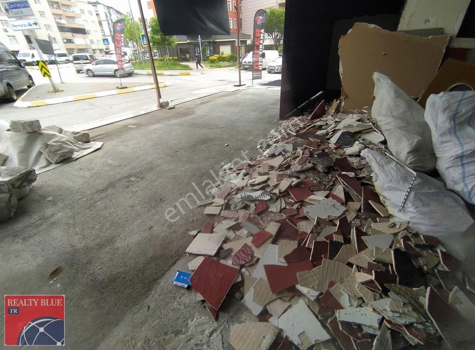 Pendik Alt Kaynarca'da Cadde Üzerinde Kiralık Dükkan - Görsel 11