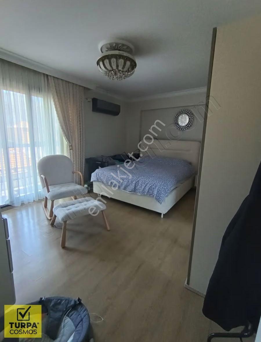 Muhteşem Deniz Manzaralı Ara Kat Daire - Görsel 4