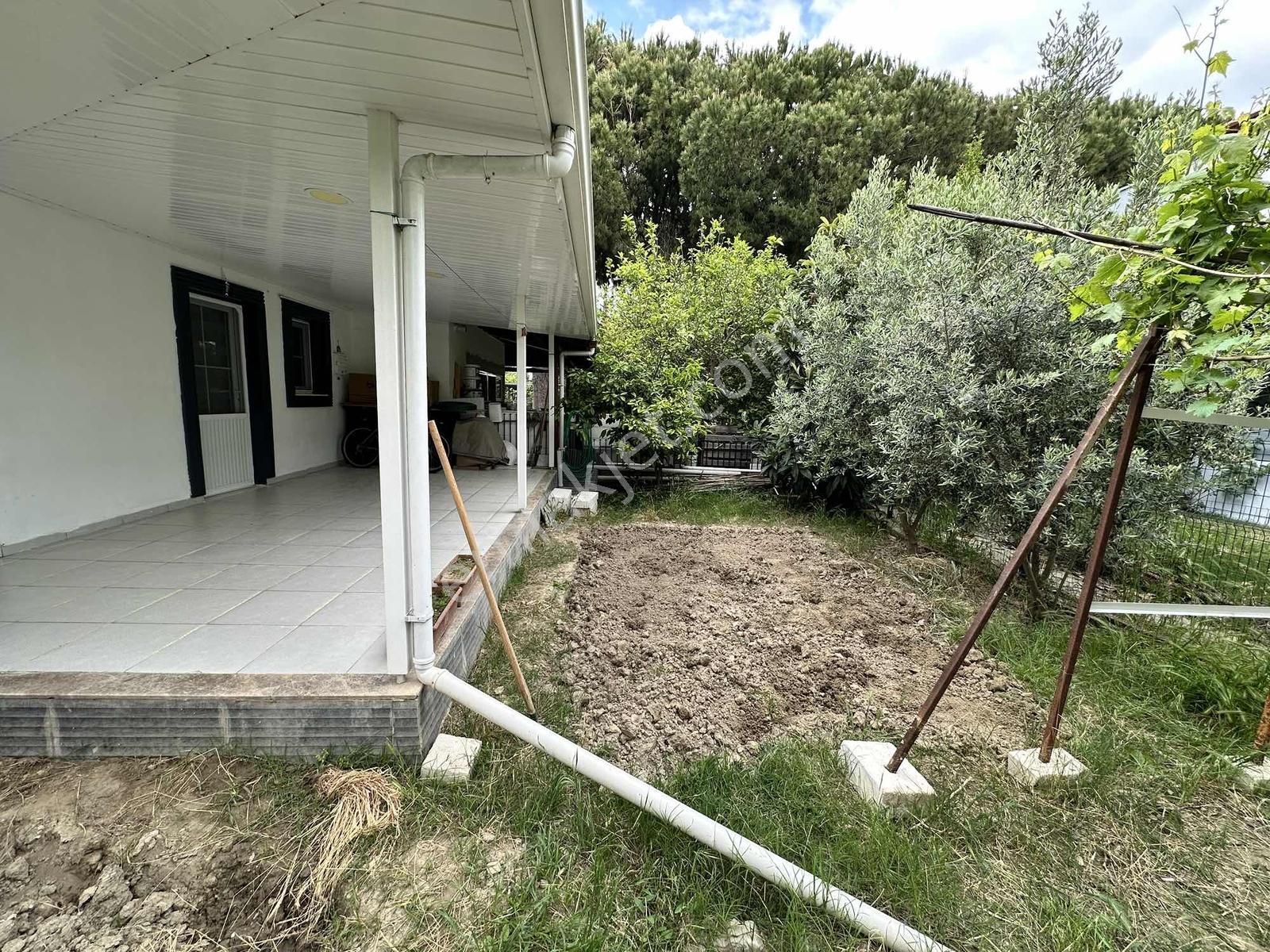 Kuşadası Davutlar Mahallesi 3+1 Villa - Görsel 28