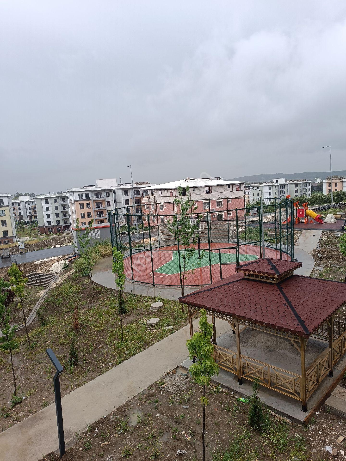 Alazide 7 Bölge 1 Etap Ta Kiralık Daire E.25 Yüksek Giriş - Görsel 21