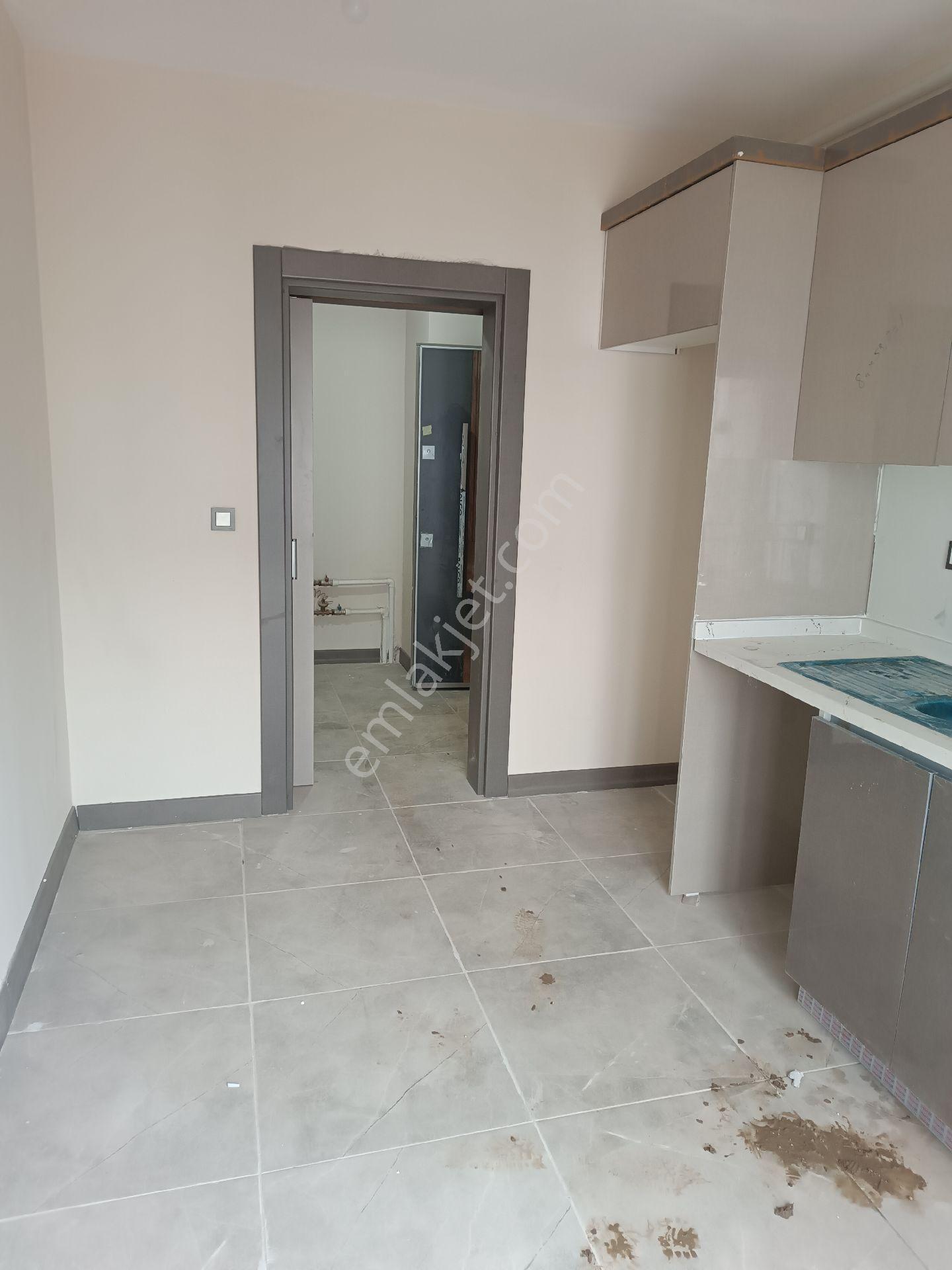 Alazide 7 Bölge 1 Etap Ta Kiralık Daire E.25 Yüksek Giriş - Görsel 6