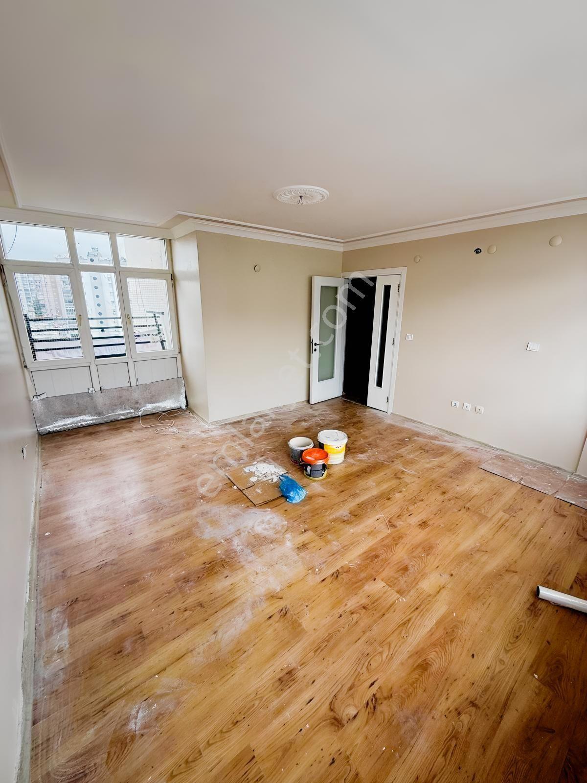 Yüzüncüyılda Kiralık 2+1 Kapalı Mutfaklı Daire - Görsel 15
