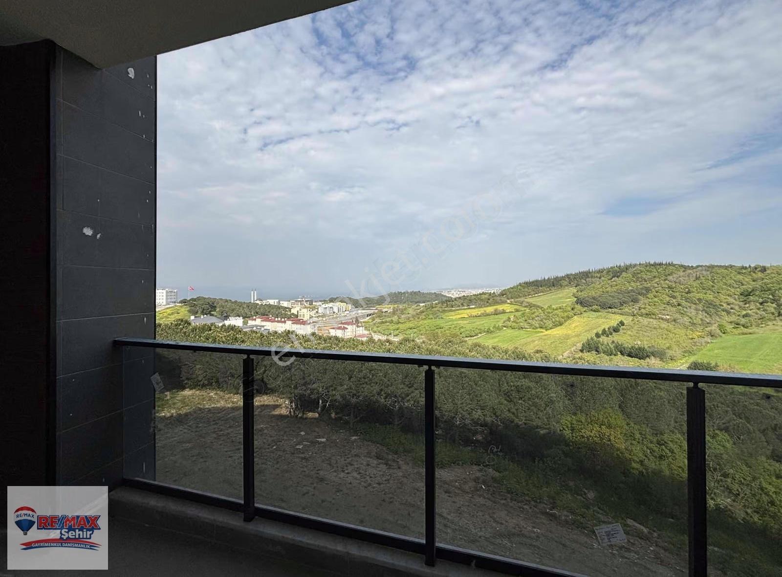 Remax Şehir Alkaş Meydan Suits Full Deniz Manzaralı Satılık 1+1 - Görsel 10
