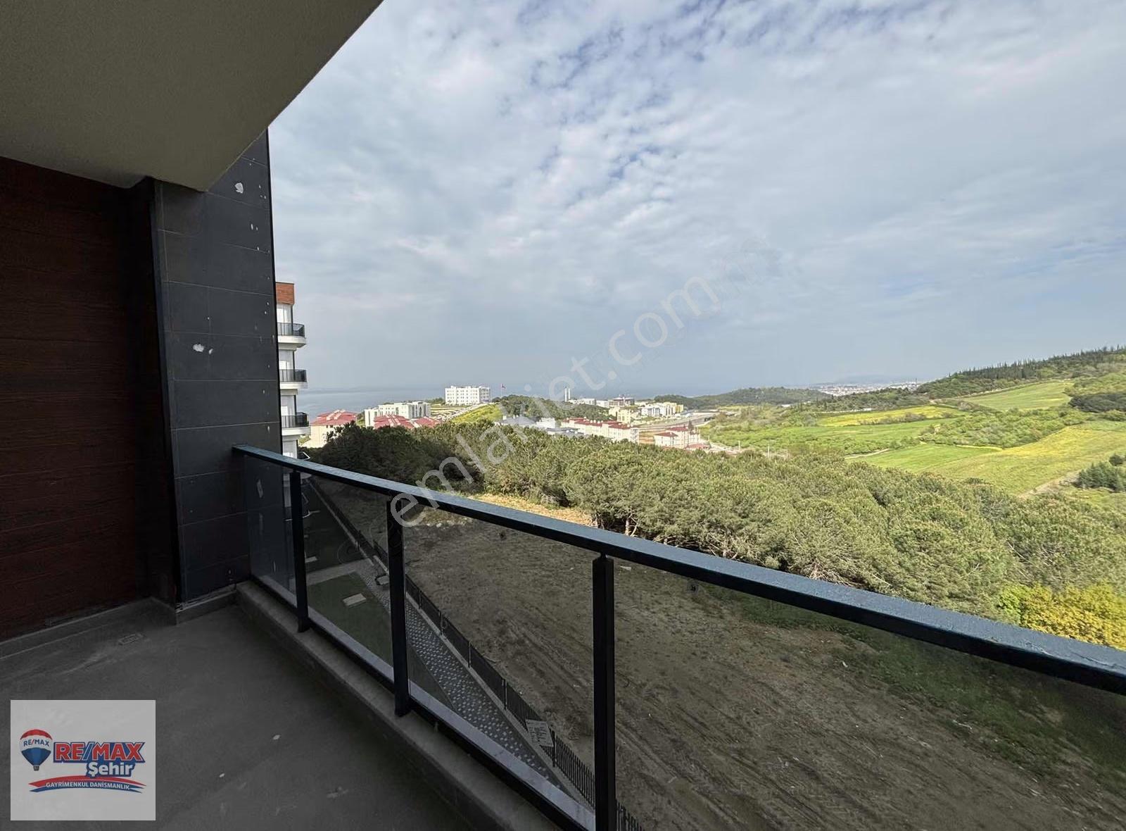 Remax Şehir Alkaş Meydan Suits Full Deniz Manzaralı Satılık 1+1 - Görsel 12
