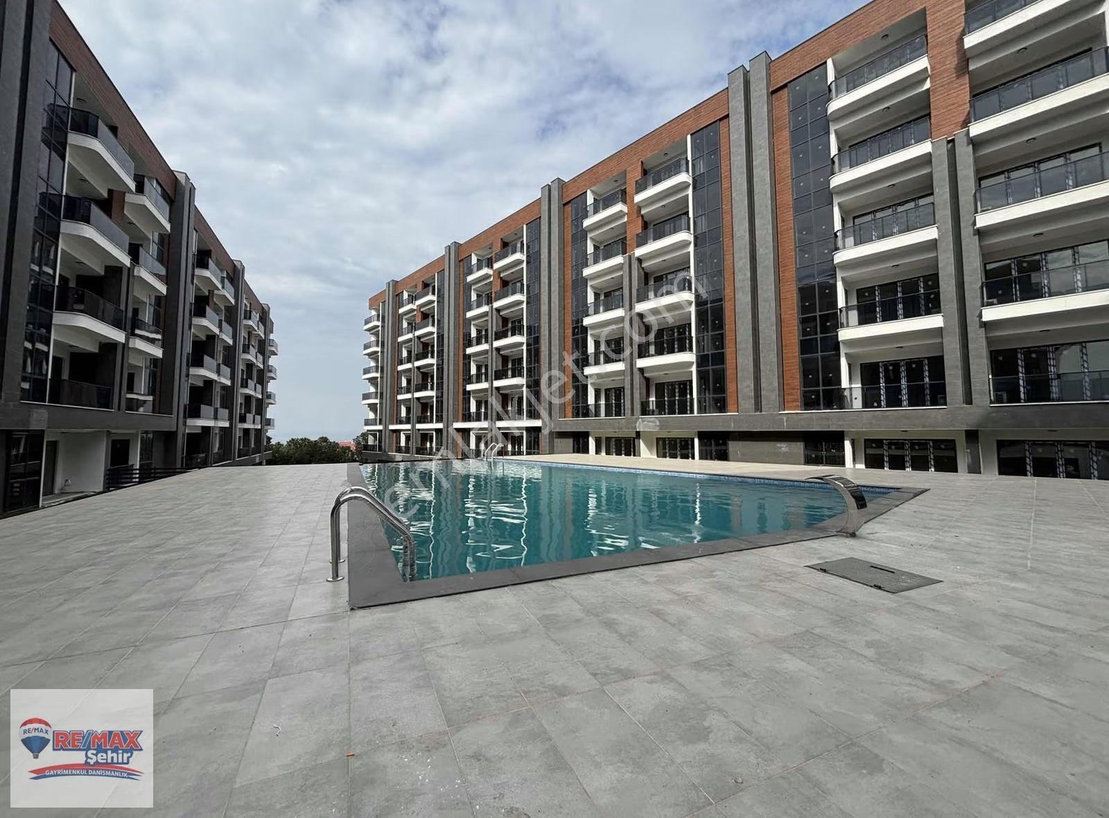 Remax Şehir Alkaş Meydan Suits Full Deniz Manzaralı Satılık 1+1 - Görsel 27