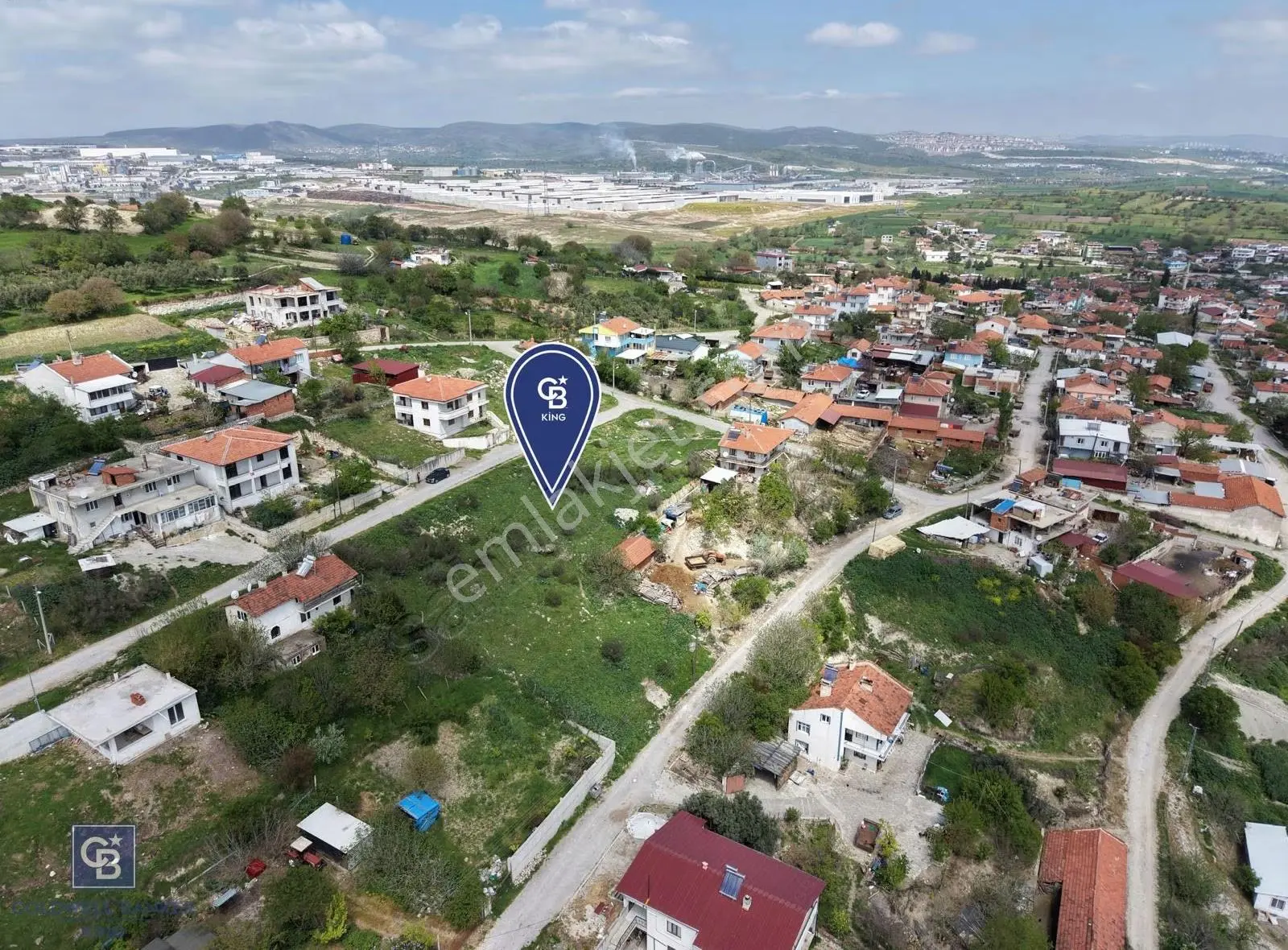 Cb King'den Kesirven M.merkeze 7 Km Mesafede 500m² Satılık Arsa