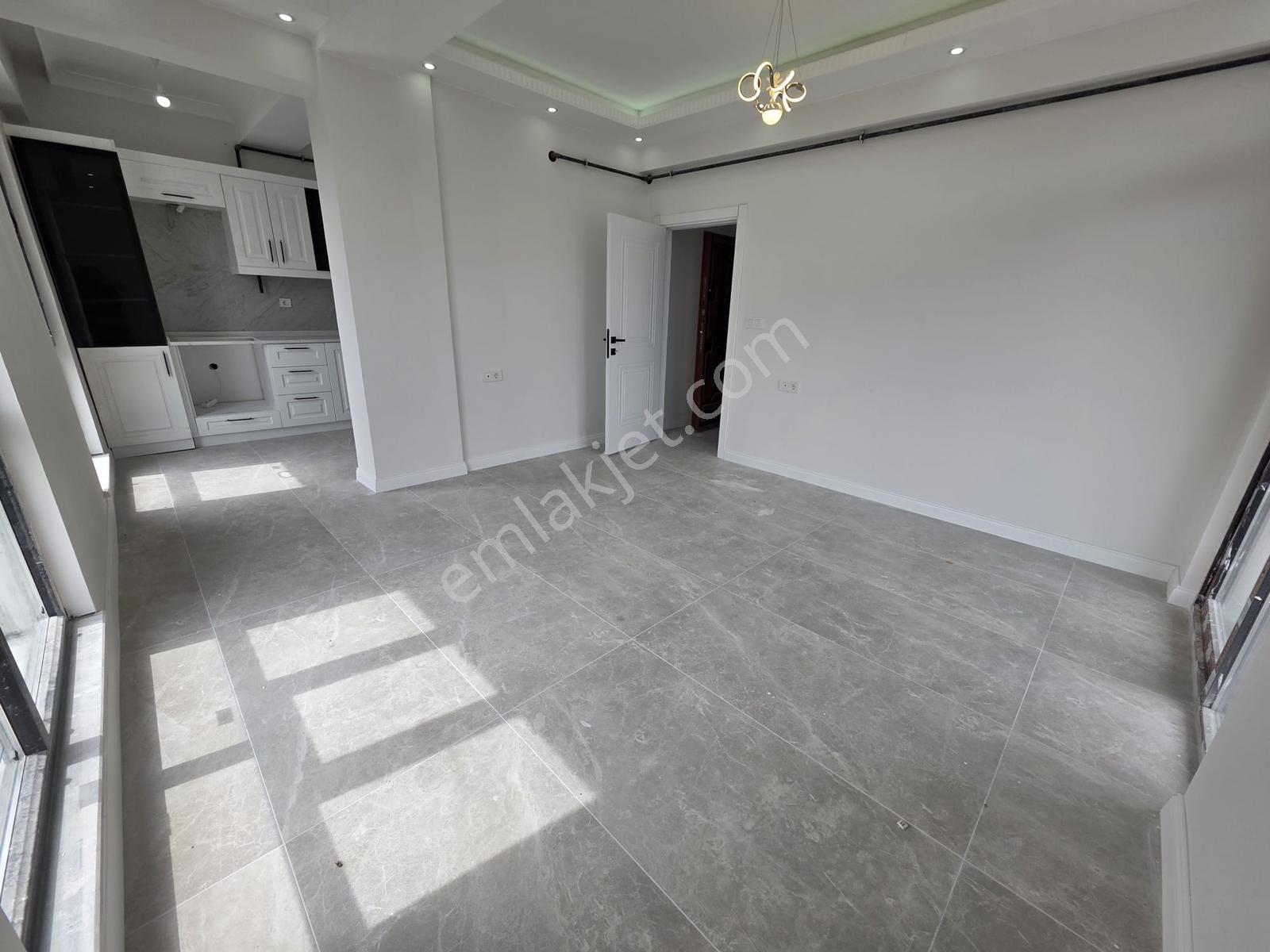 Rumeli Mah. Havuzlu Site İçerisinde 1+1 Ayrı Mutfak 60m2 Satılık - Görsel 23
