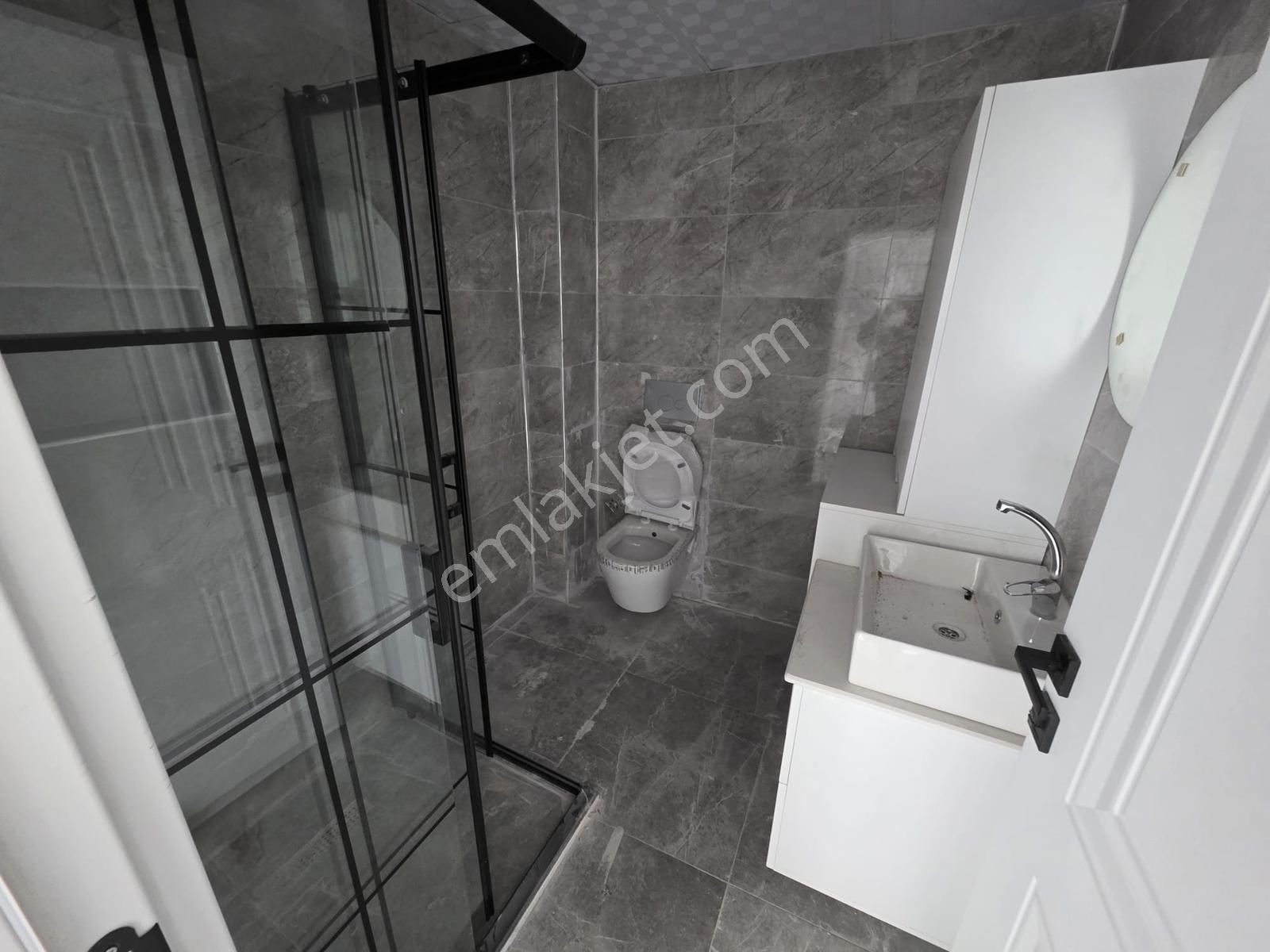 Rumeli Mah. Havuzlu Site İçerisinde 1+1 Ayrı Mutfak 60m2 Satılık - Görsel 19