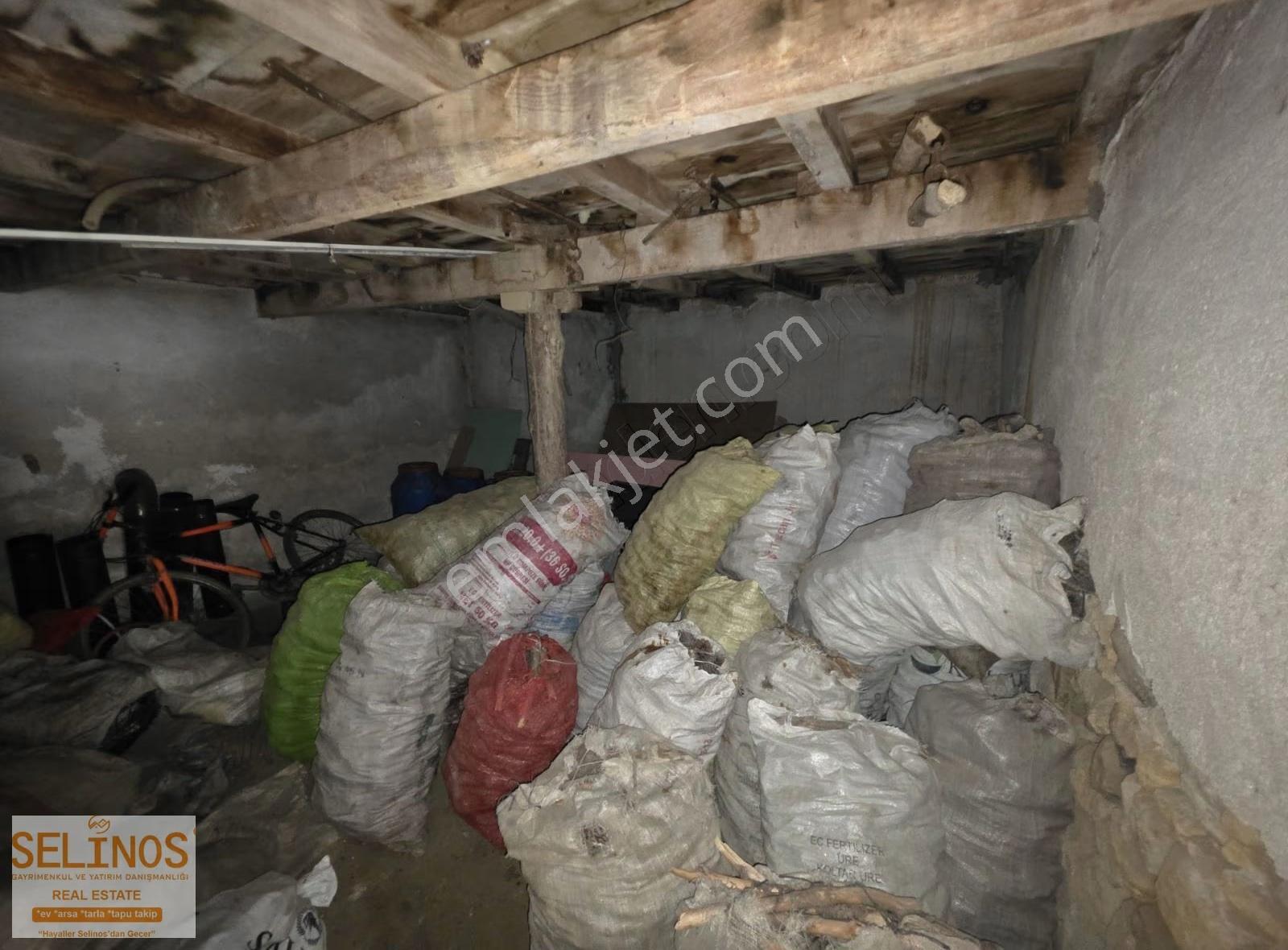 Bozköy'de Muhteşem 491 M2 Arsa İçerisinde Köy Evi - Görsel 5