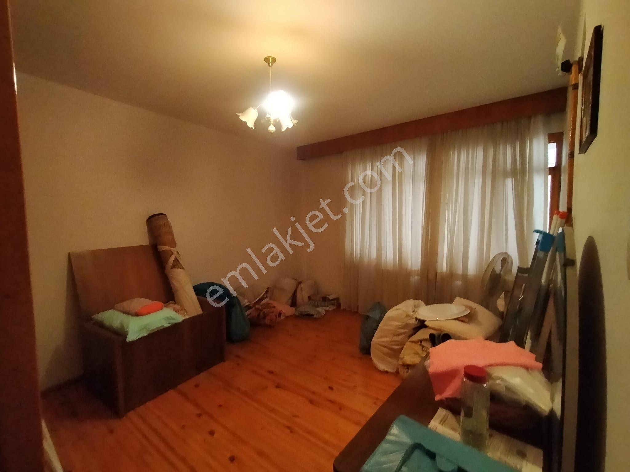 Salihli Berkay Emlaktan Merkezde Kiralık 3+1 Jeotermal Isıtmalı Daire - Görsel 13