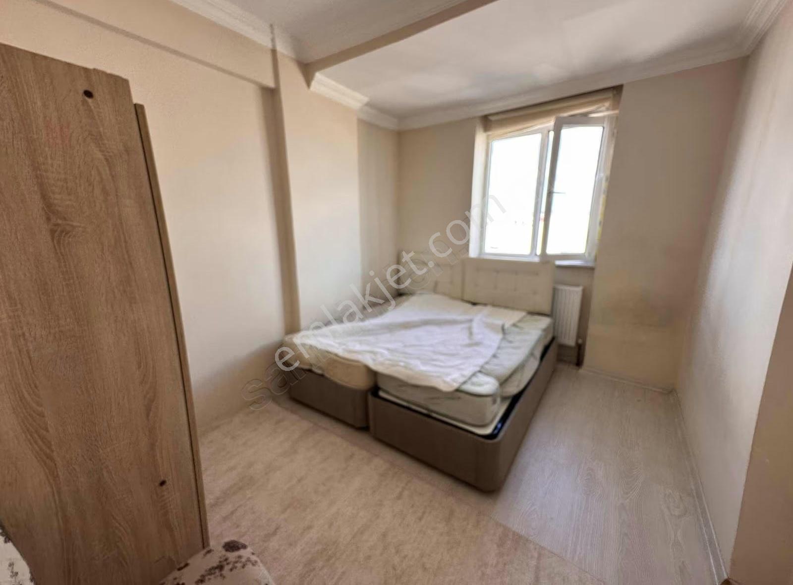 İks Emlaktan Kiralık 1+1 Daire - Görsel 2