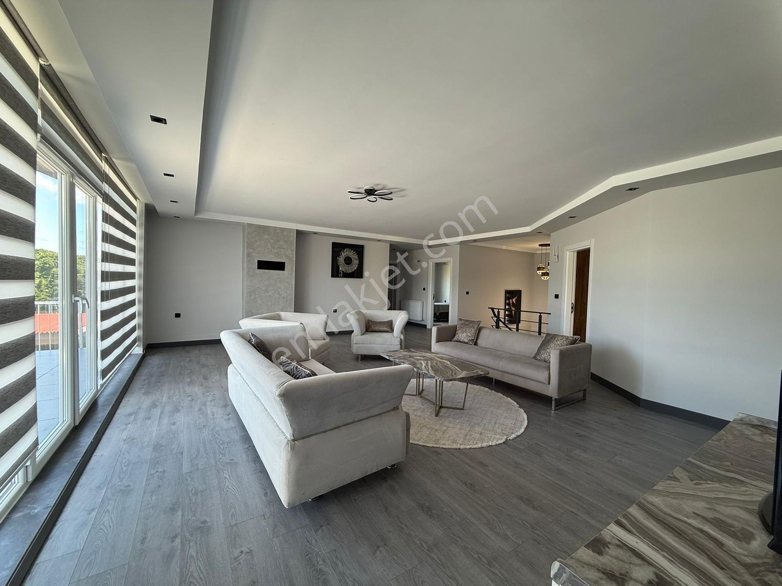 Çerkezköy Satılık 4+2 Müstakil Havuzlu Muhteşem Villa - Görsel 11