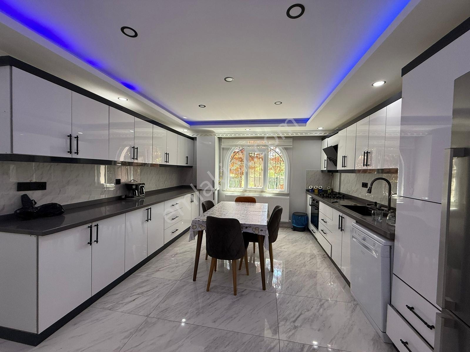 Çerkezköy Satılık 4+2 Müstakil Havuzlu Muhteşem Villa - Görsel 21