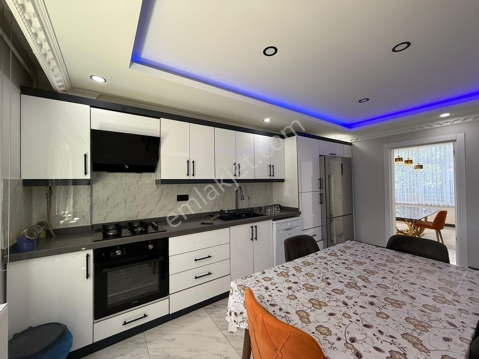 Çerkezköy Satılık 4+2 Müstakil Havuzlu Muhteşem Villa - Görsel 8