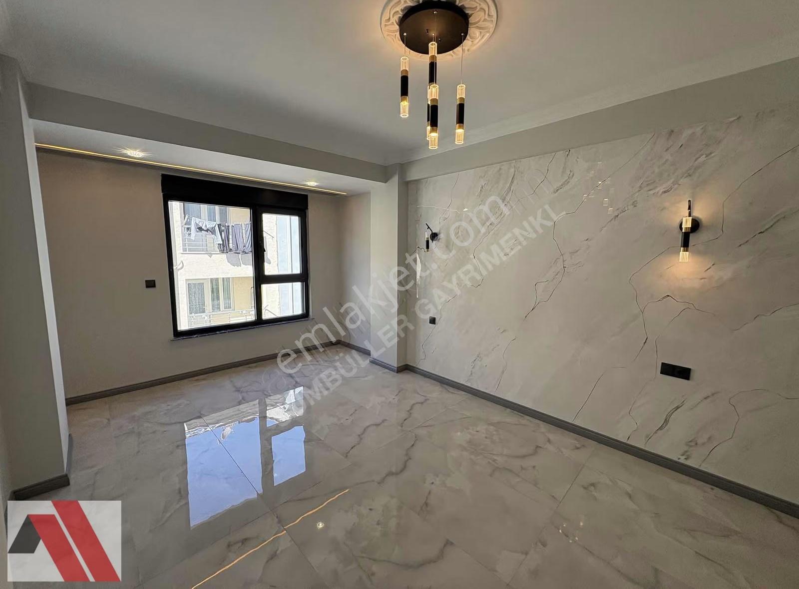 Sümbüller'den Jakuzili G. Odalı İyi Konumda Ultra Lüx 3+1 Daire - Görsel 17