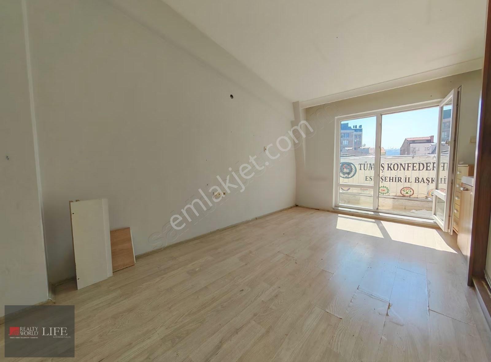 Rw Lıfe// İstiklal Mah. Esen Sokakta Satılık 3+1 Dubleks Daire - Görsel 5