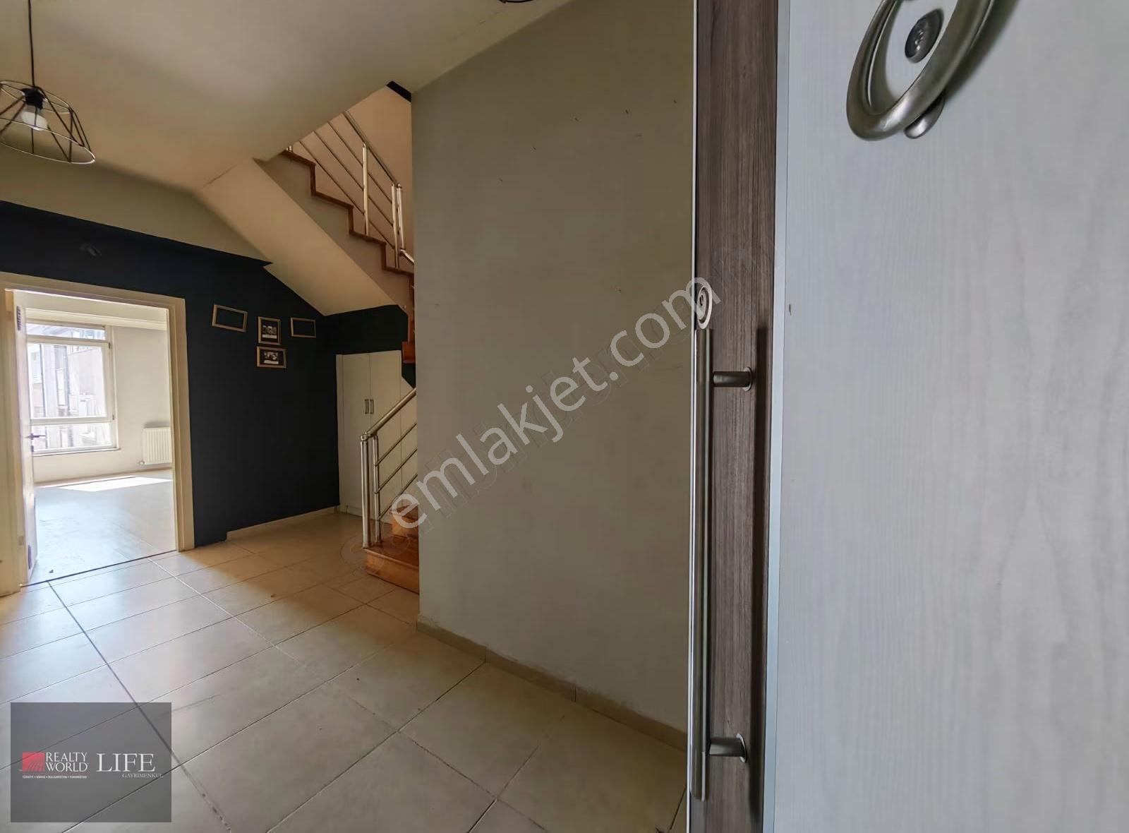 Rw Lıfe// İstiklal Mah. Esen Sokakta Satılık 3+1 Dubleks Daire - Görsel 24