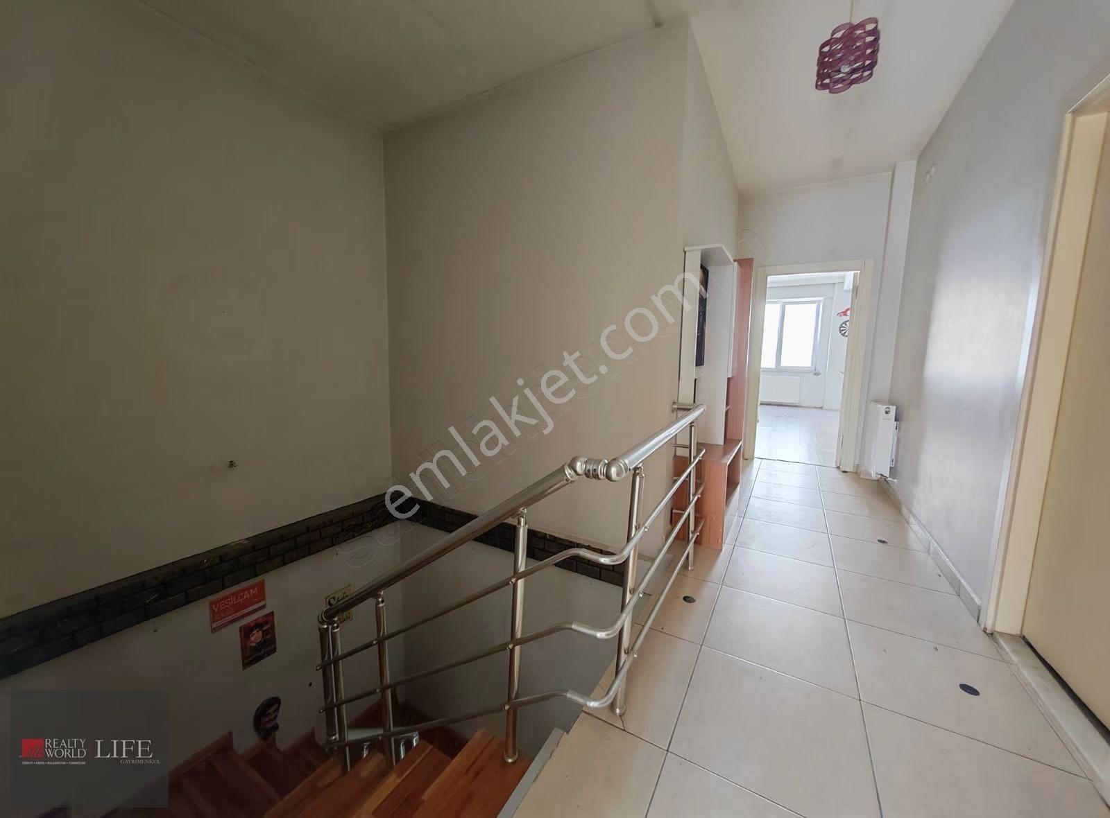 Rw Lıfe// İstiklal Mah. Esen Sokakta Satılık 3+1 Dubleks Daire - Görsel 2