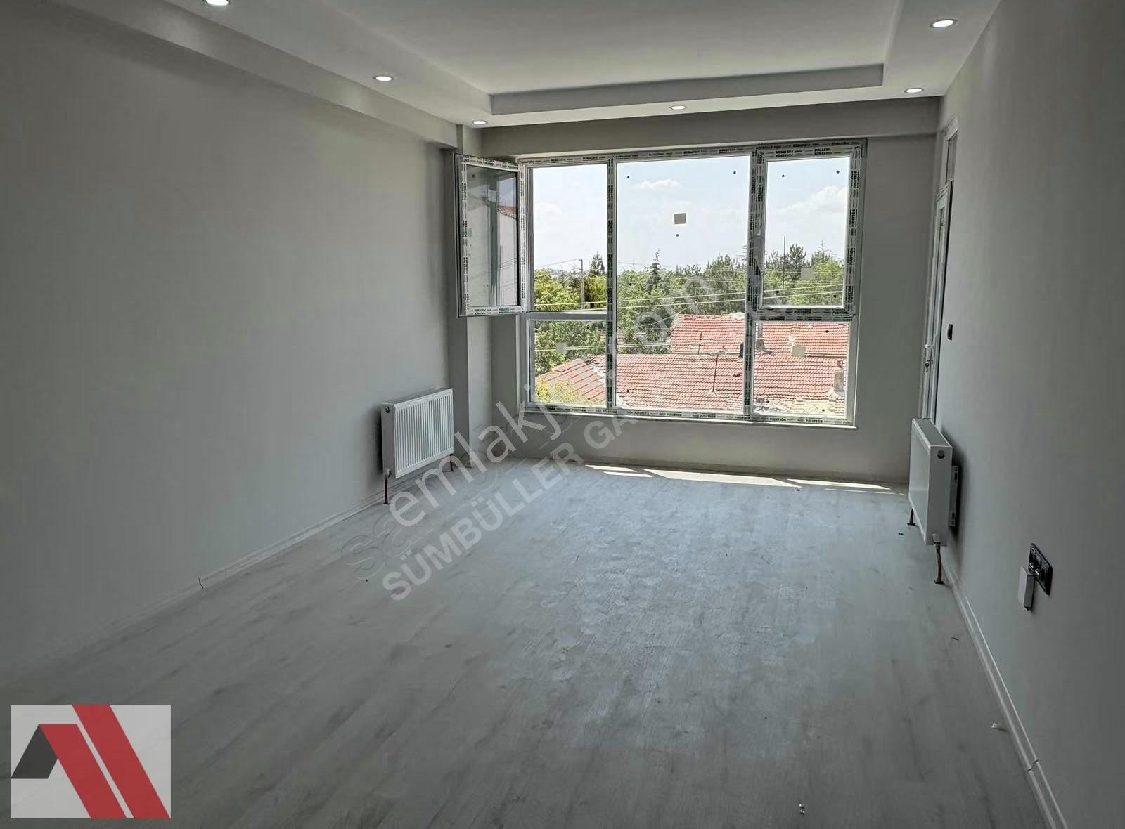 Sümbüller'den Cadde Yakını Arakat Ebeveyn Banyolu Geniş 2+1 - Görsel 8