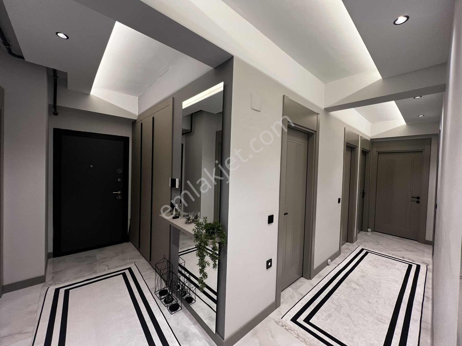 Kıyıboyunda Yatay Mimari 3+1 K.mutfak Ç.banyo G.odalı Havuzlu - Görsel 34