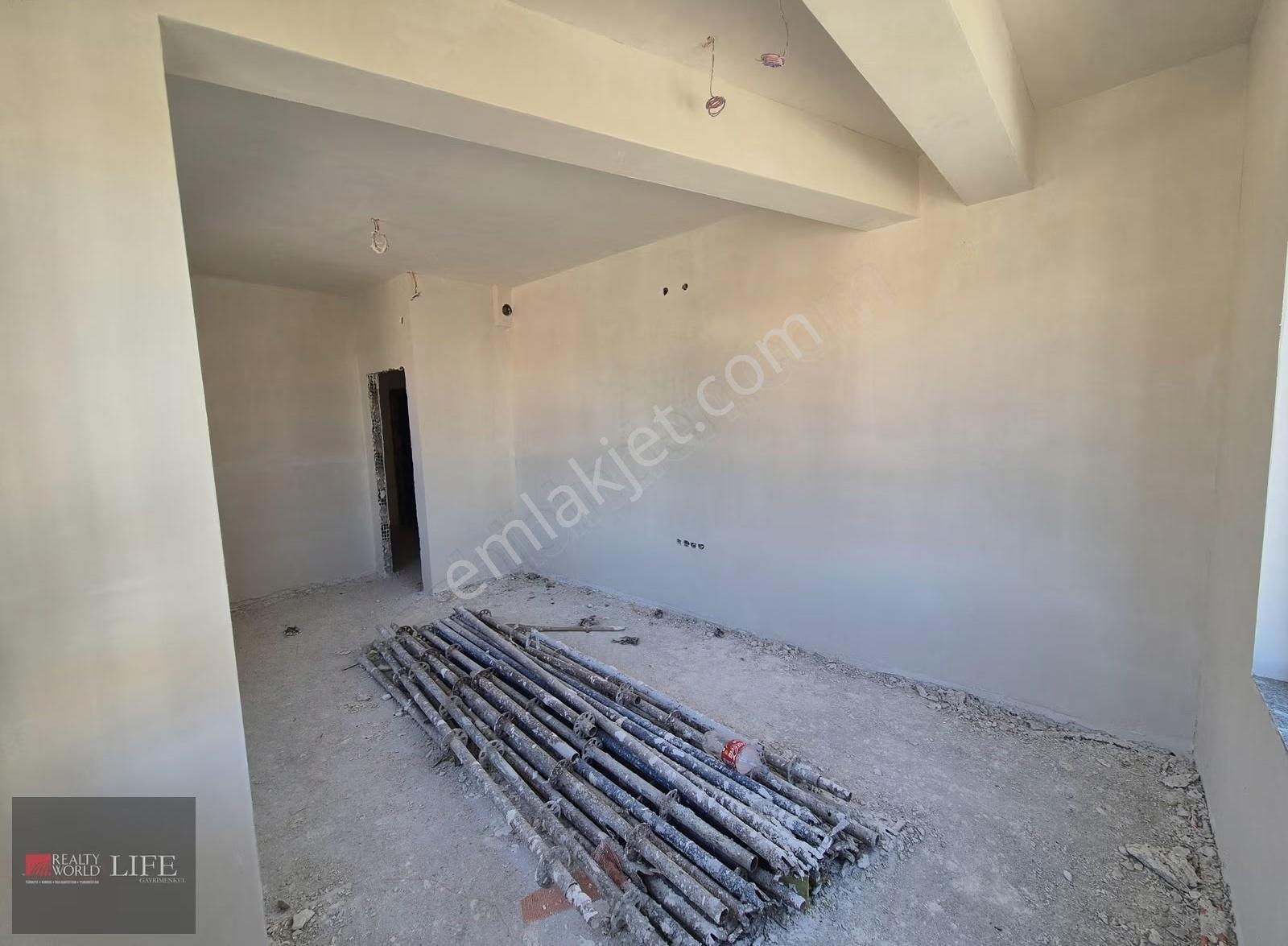 Rw Lıfe// Göztepe Dumlupınar Cd Üzerinde 100m2 Satılık 2+1 Daire - Görsel 14