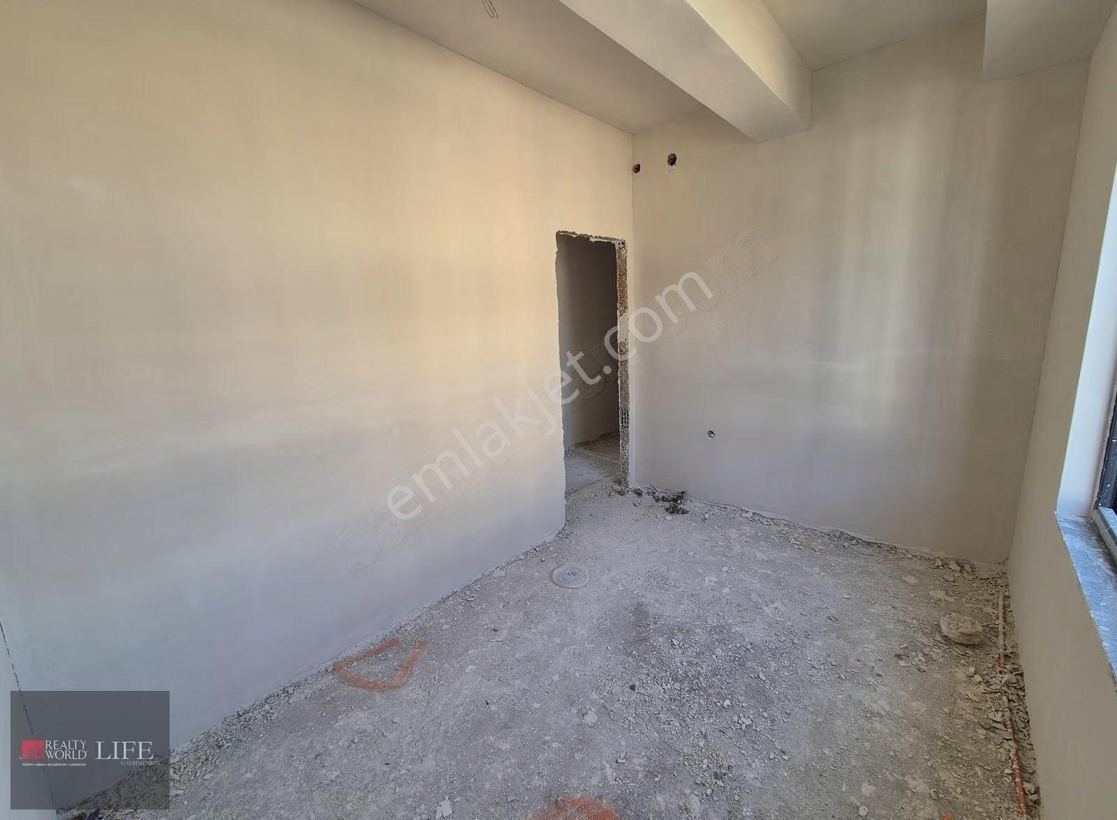 Rw Lıfe// Göztepe Dumlupınar Cd Üzerinde 100m2 Satılık 2+1 Daire - Görsel 3