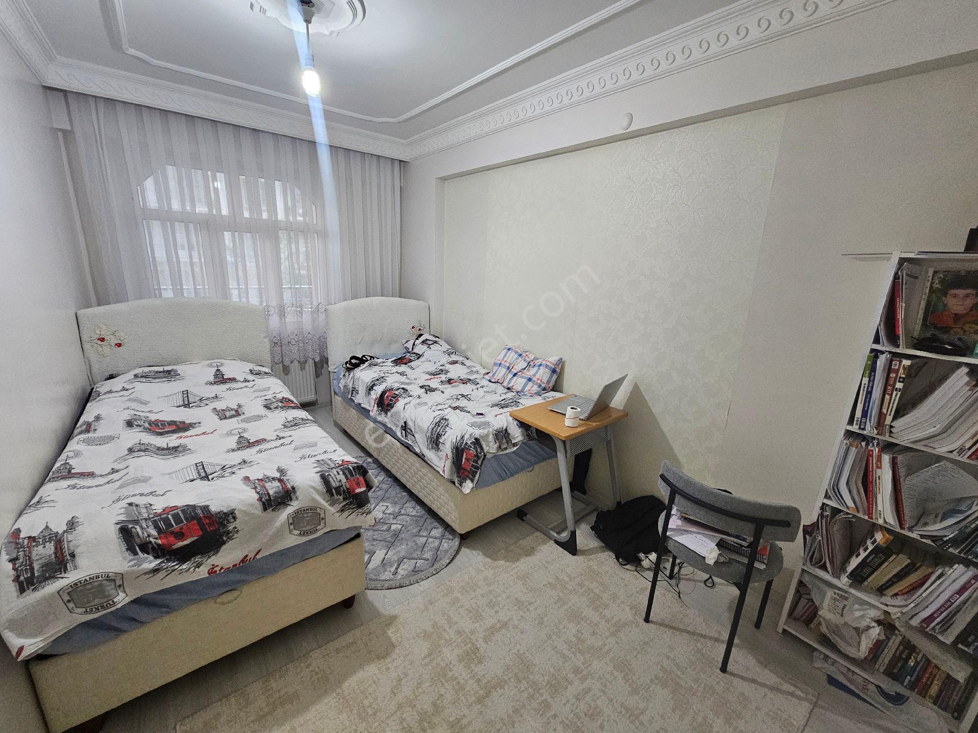 75"e Yürüme Mesafesinde Ara Kat Temiz Daire ..! - Görsel 15