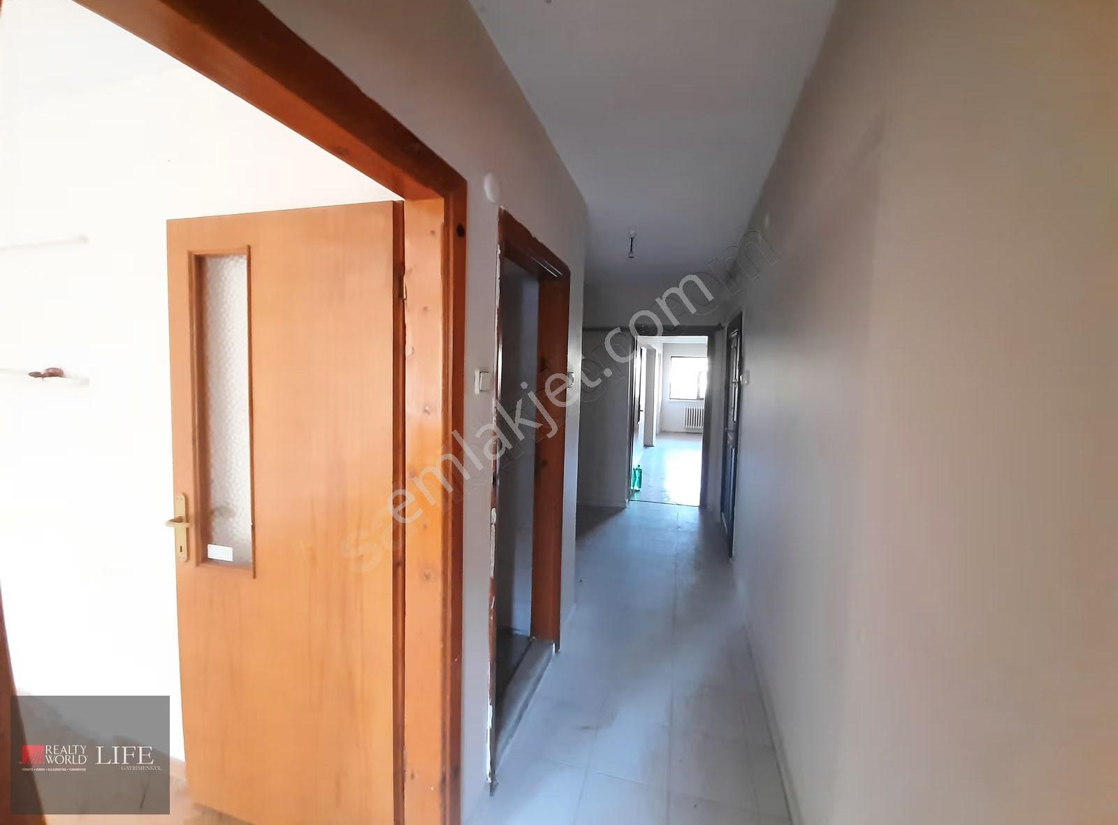 Rw Lıfe//alanönü Cumhuriyet Blv Adliye Karşısı Kiralık 2+1 Ofis - Görsel 5