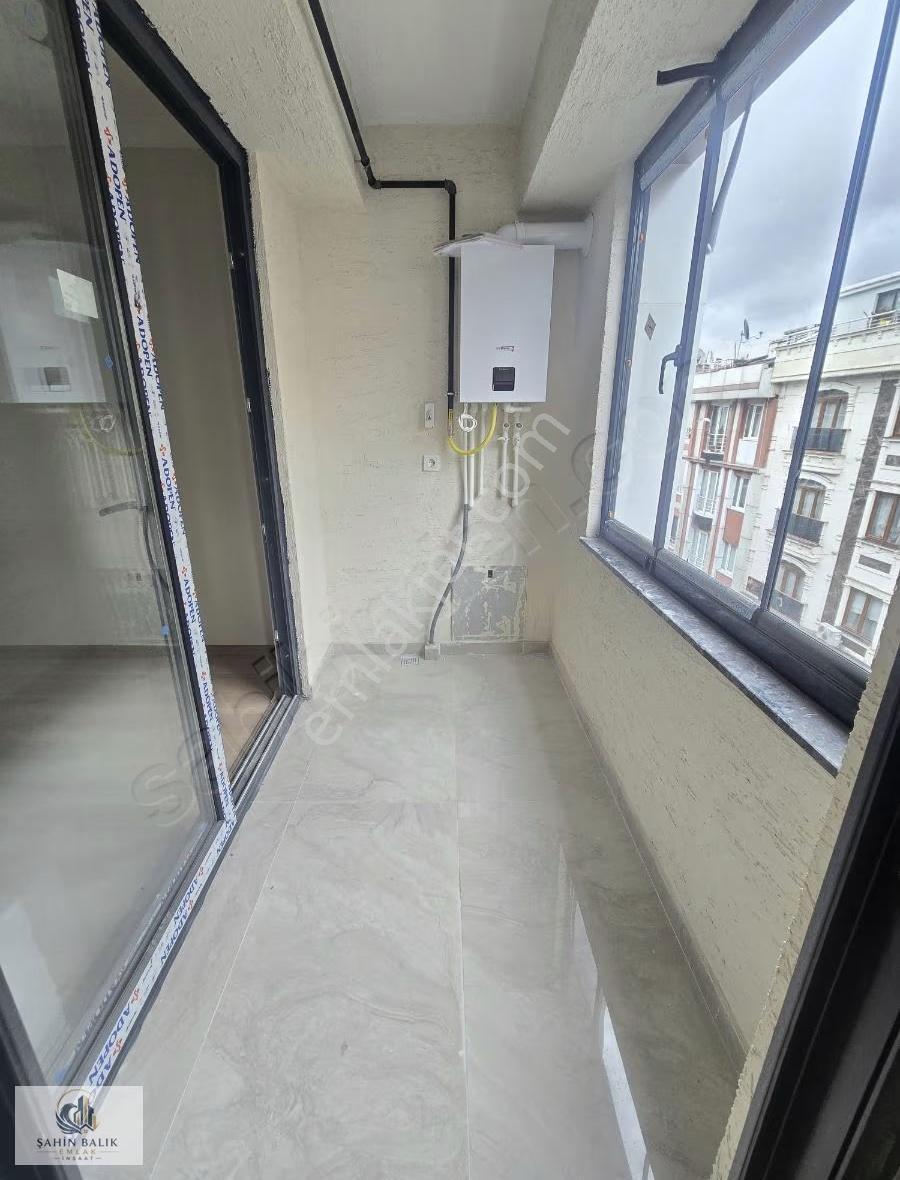 Şahin İnşaat..sıfır/tramvaya/yakın/geniş/otoparklı 2+1.. - Görsel 14