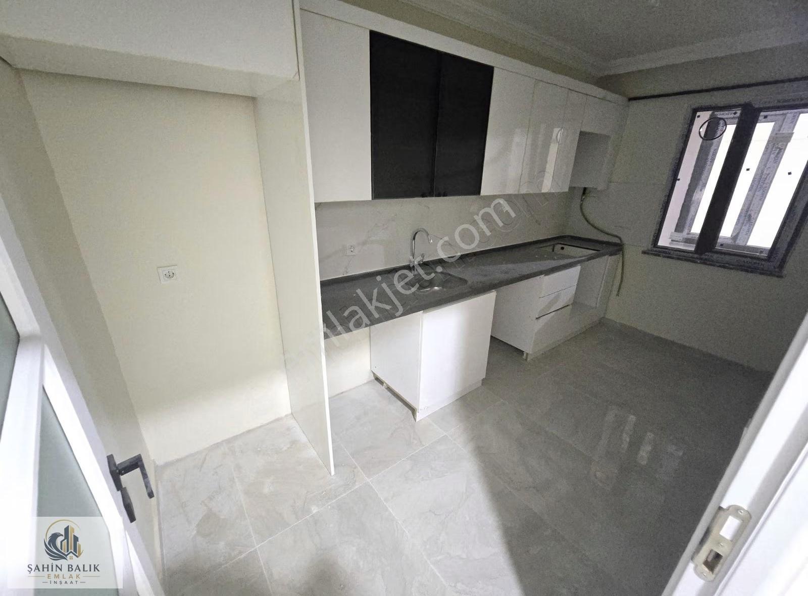 Şahin İnşaat..sıfır/tramvaya/yakın/geniş/otoparklı 2+1.. - Görsel 22