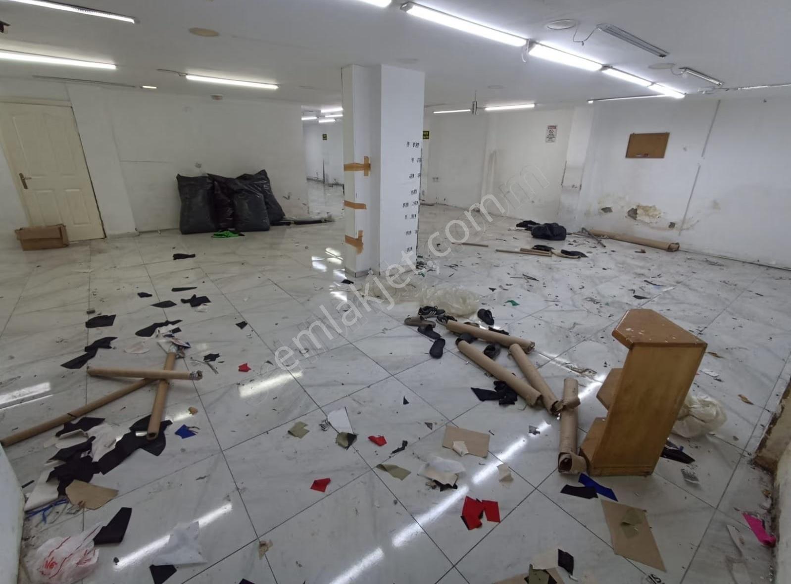 Şahin İnşaat.... 380 M2 Dükkan Mağaza Atölye Depo Düz Giriş..... - Görsel 10
