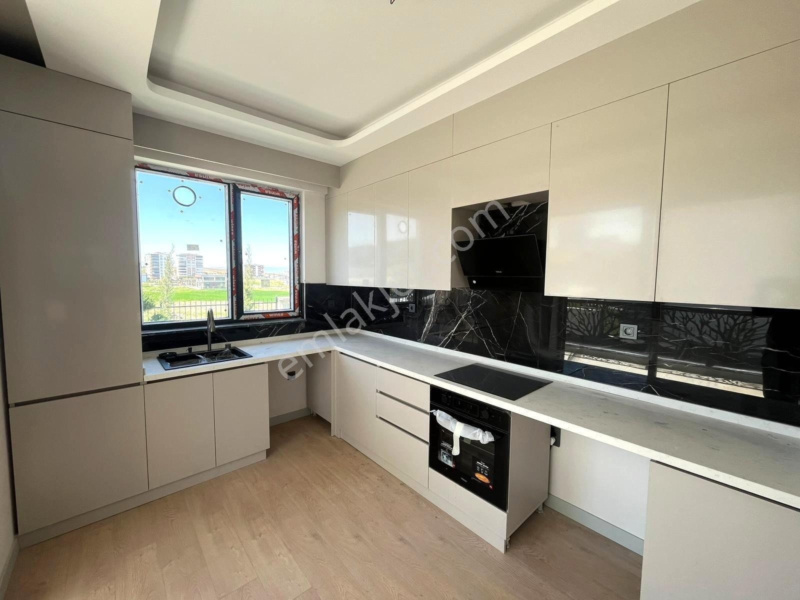 Bağlıca'da Kapalı Otoparklı Ultra Lüks Yapılı 4+1 Satılık Villa - Görsel 28