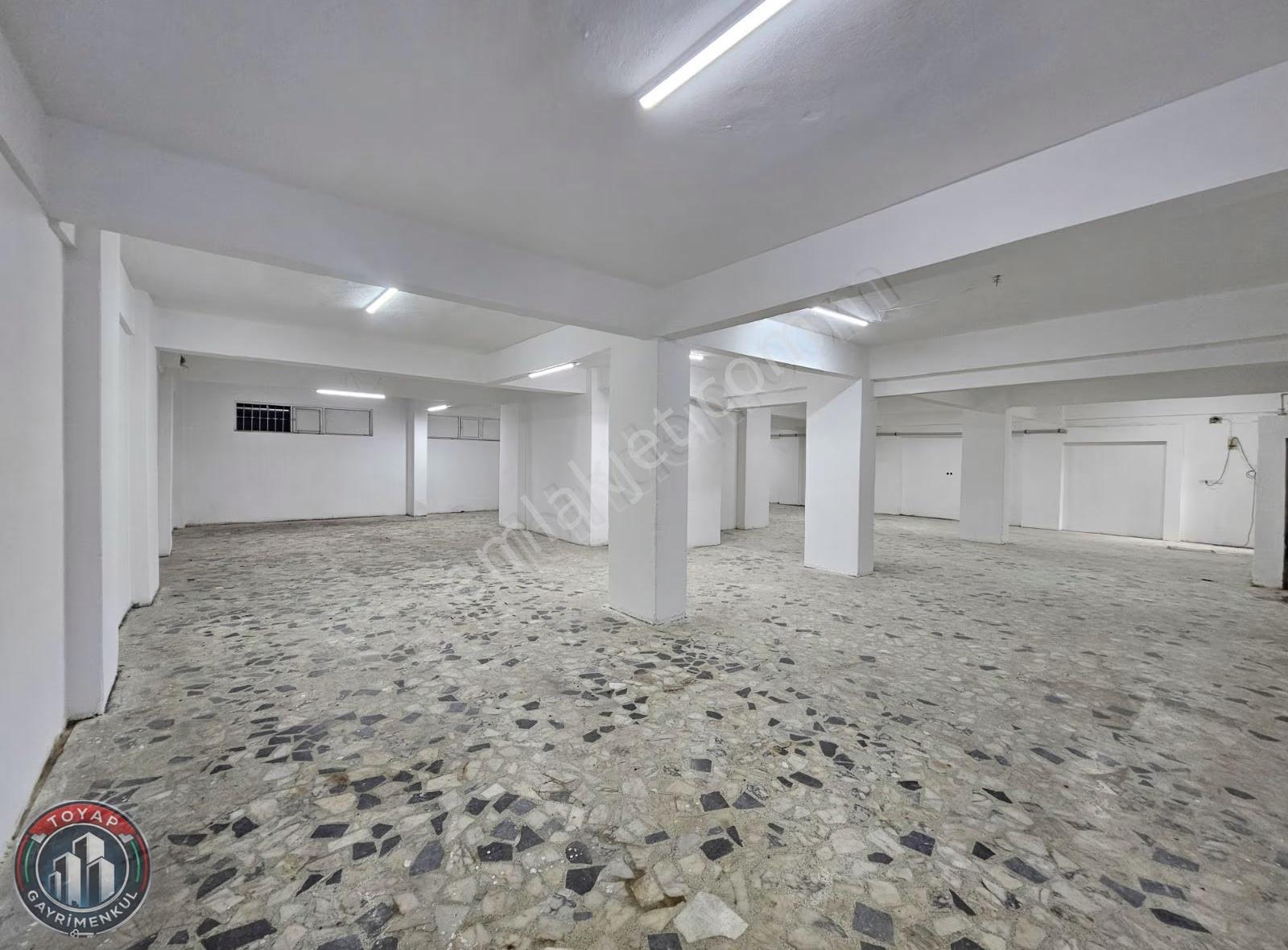 Belediye Caddesine Cephe Kiralık 400m2 Düz Giriş Ayarında Dükkan - Görsel 6
