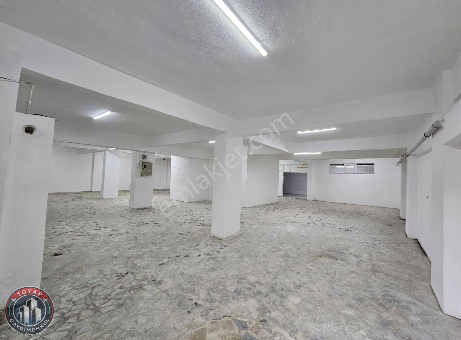 Belediye Caddesine Cephe Kiralık 400m2 Düz Giriş Ayarında Dükkan - Görsel 10