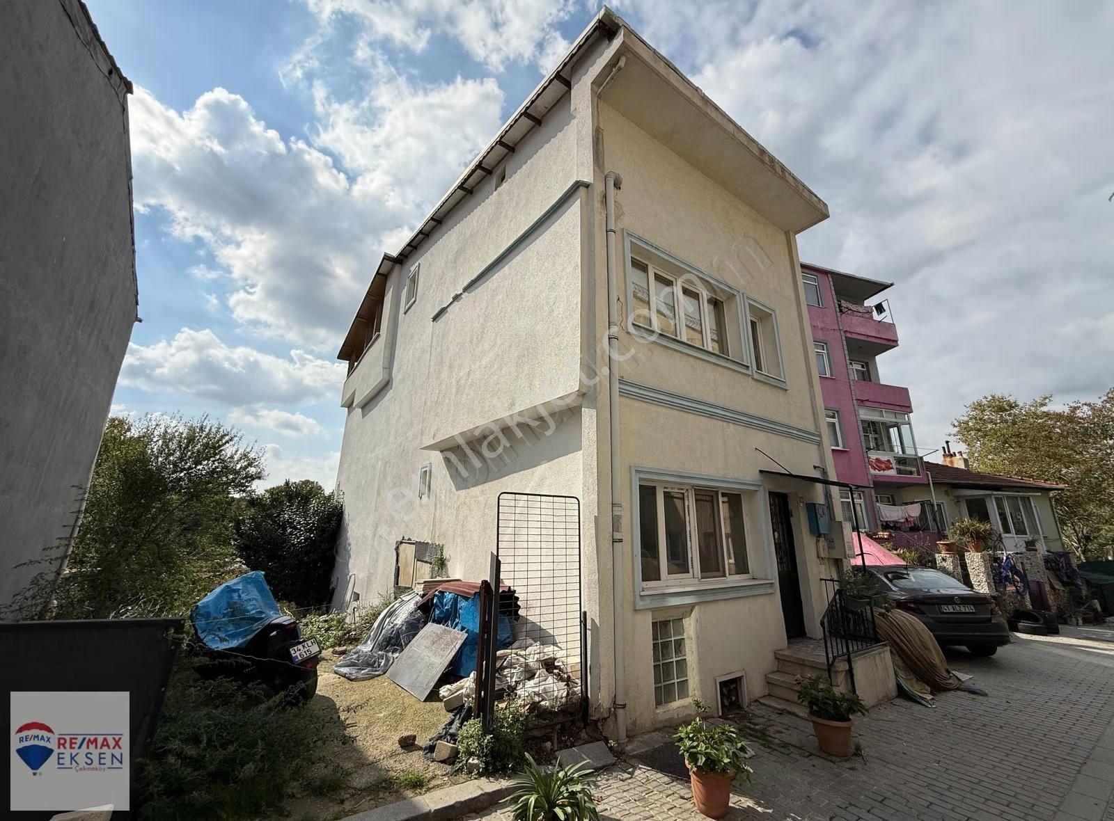 Boğazda Anadolukavağı Satılık 4 Kat Boğaz Manzaralı Müstakil Ev - Görsel 9