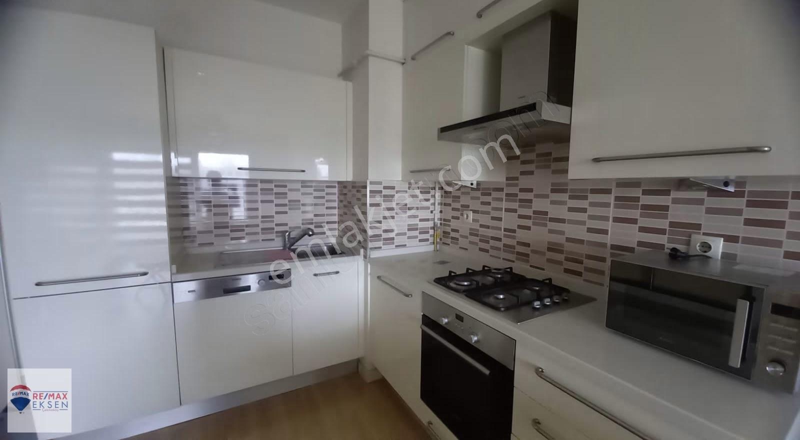 Sancaktepe Sinpaş Kelebekia Sitesinde 1+1 Eşyalı Kiralık Daire - Görsel 2