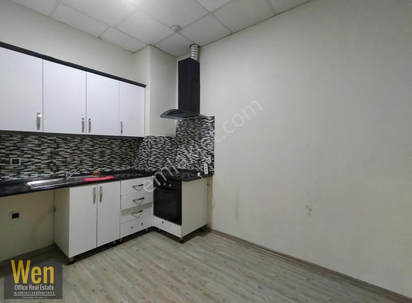 Beylikdüzü Beykent Keleş Plaza Lüks 3+1 Kiralık Ofis 110 M2 - Görsel 10