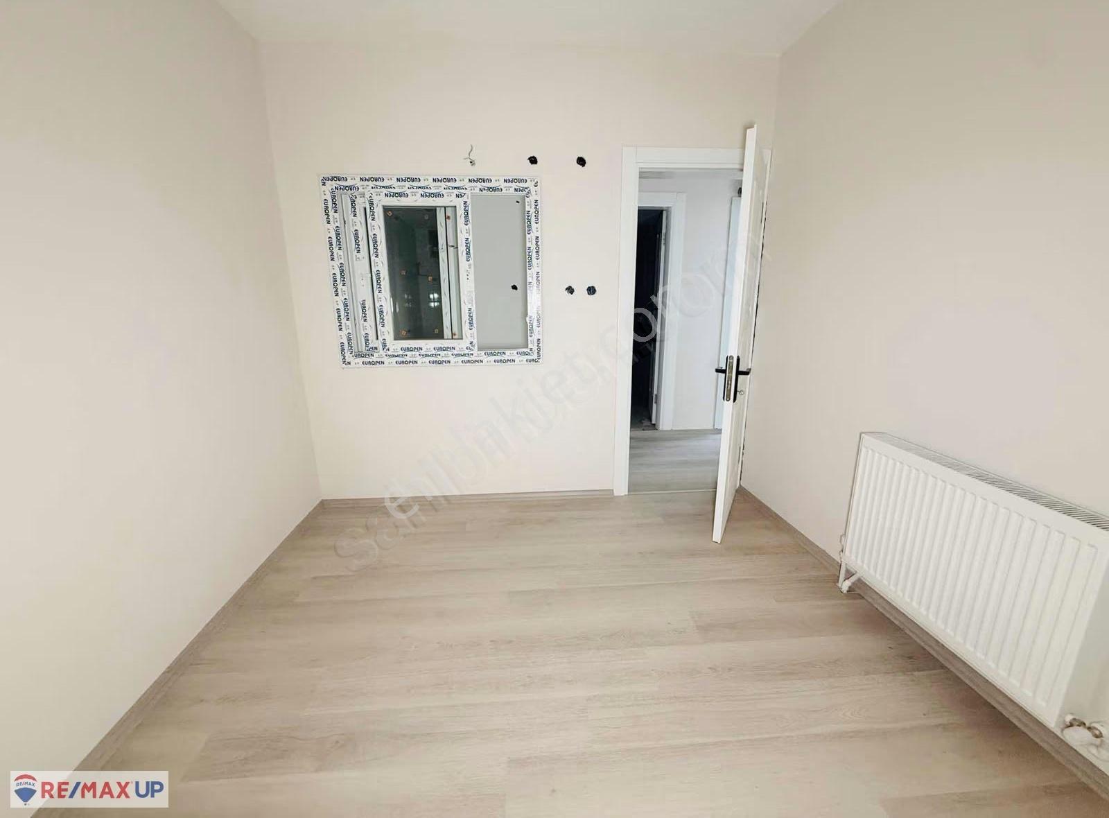 Bornova'da Yeni Tadilatlı, Doğalgazlı Geniş 3+1 Kiralık Daire - Görsel 30