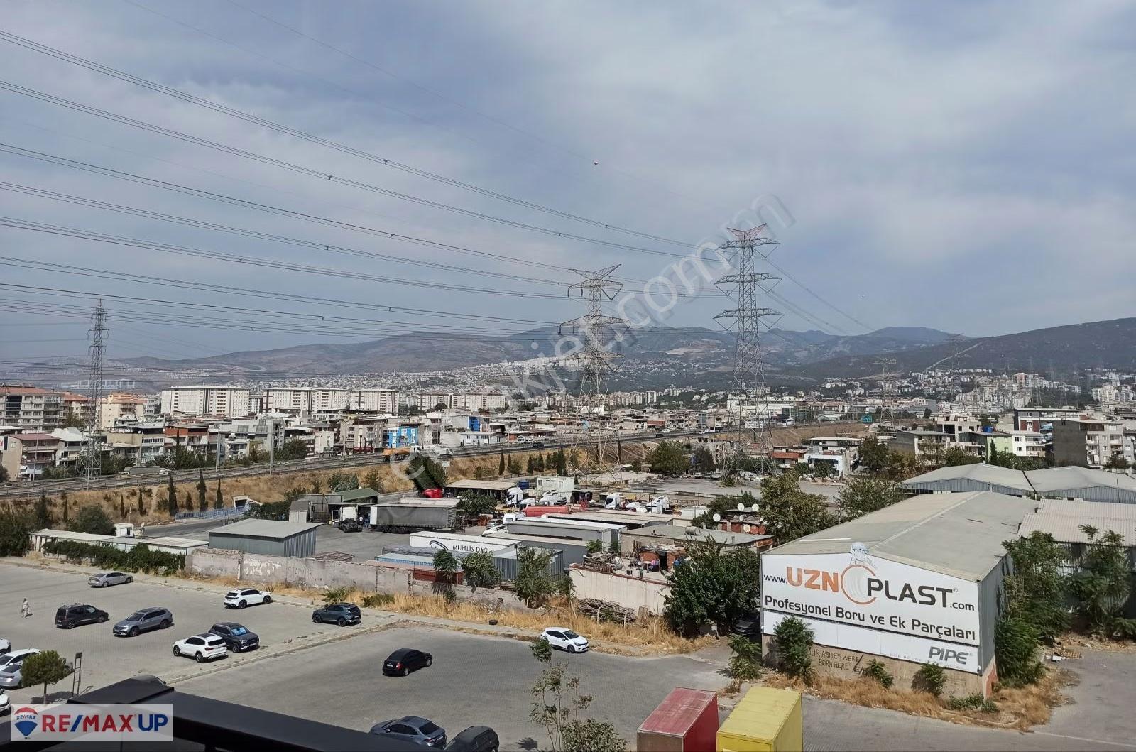 Avcılar Caddebostan'da 4. Kat Ebeveyn Banyolu Kiralık Daire - Görsel 9