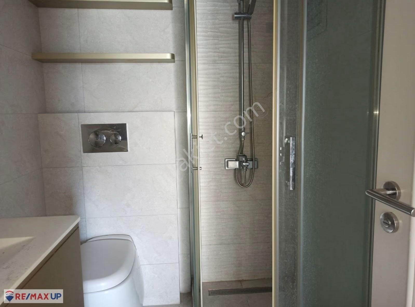 Avcılar Caddebostan'da 4. Kat Ebeveyn Banyolu Kiralık Daire - Görsel 18