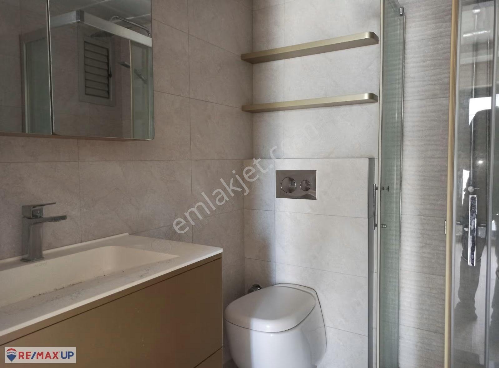 Avcılar Caddebostan'da 4. Kat Ebeveyn Banyolu Kiralık Daire - Görsel 24