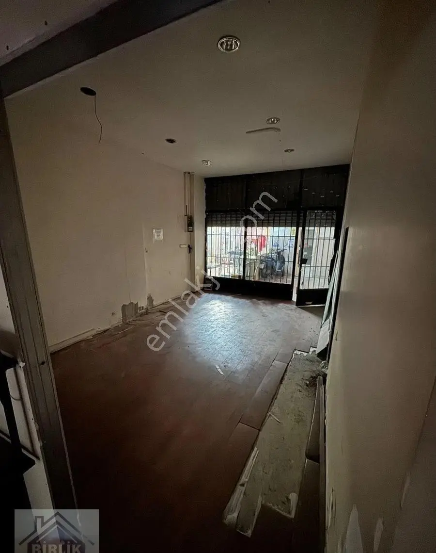 Beyoğlu Kasımpaşa Merkezde Pasaj İçerisinde Kiralık İşyeri - Görsel 4