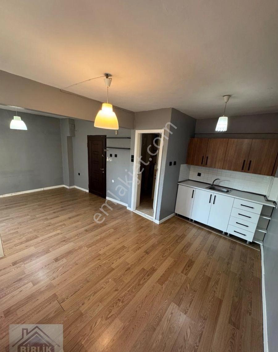 Beyoğlu Kasımpaşa Merkezde 30 M2 Kiralık Ofis - Görsel 7