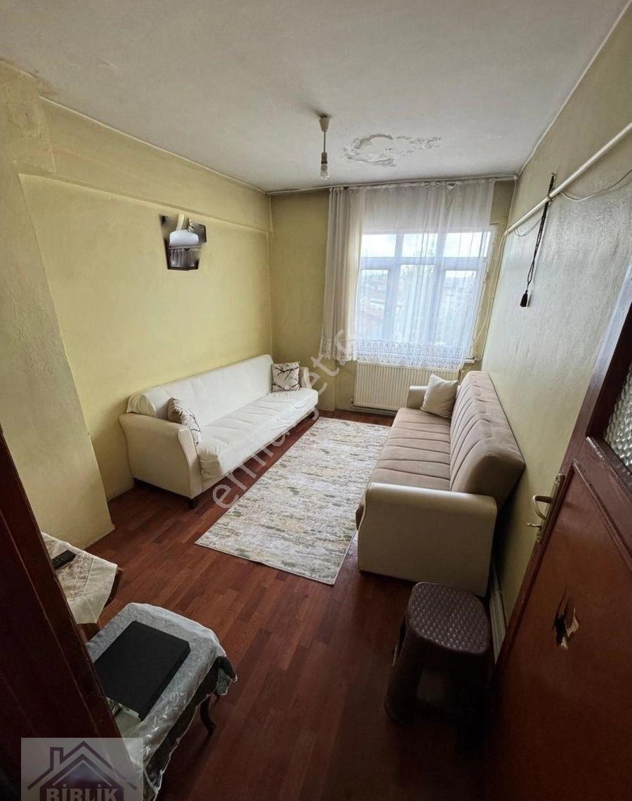 Beyoğlu İstiklal Mahallesinde Full Eşyalı 2+1 Kiralık Daire - Görsel 2