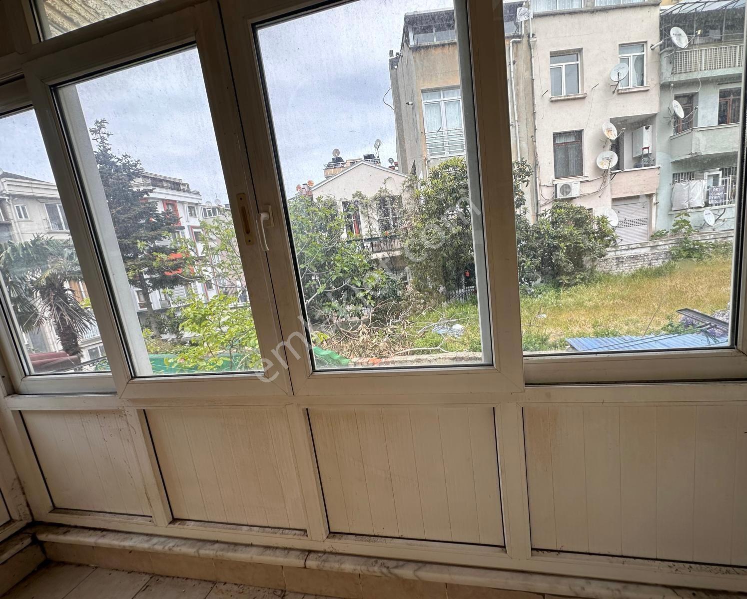 Harbiyede Satılık Caddeye Yakın 3 Katlı Bina - Görsel 11