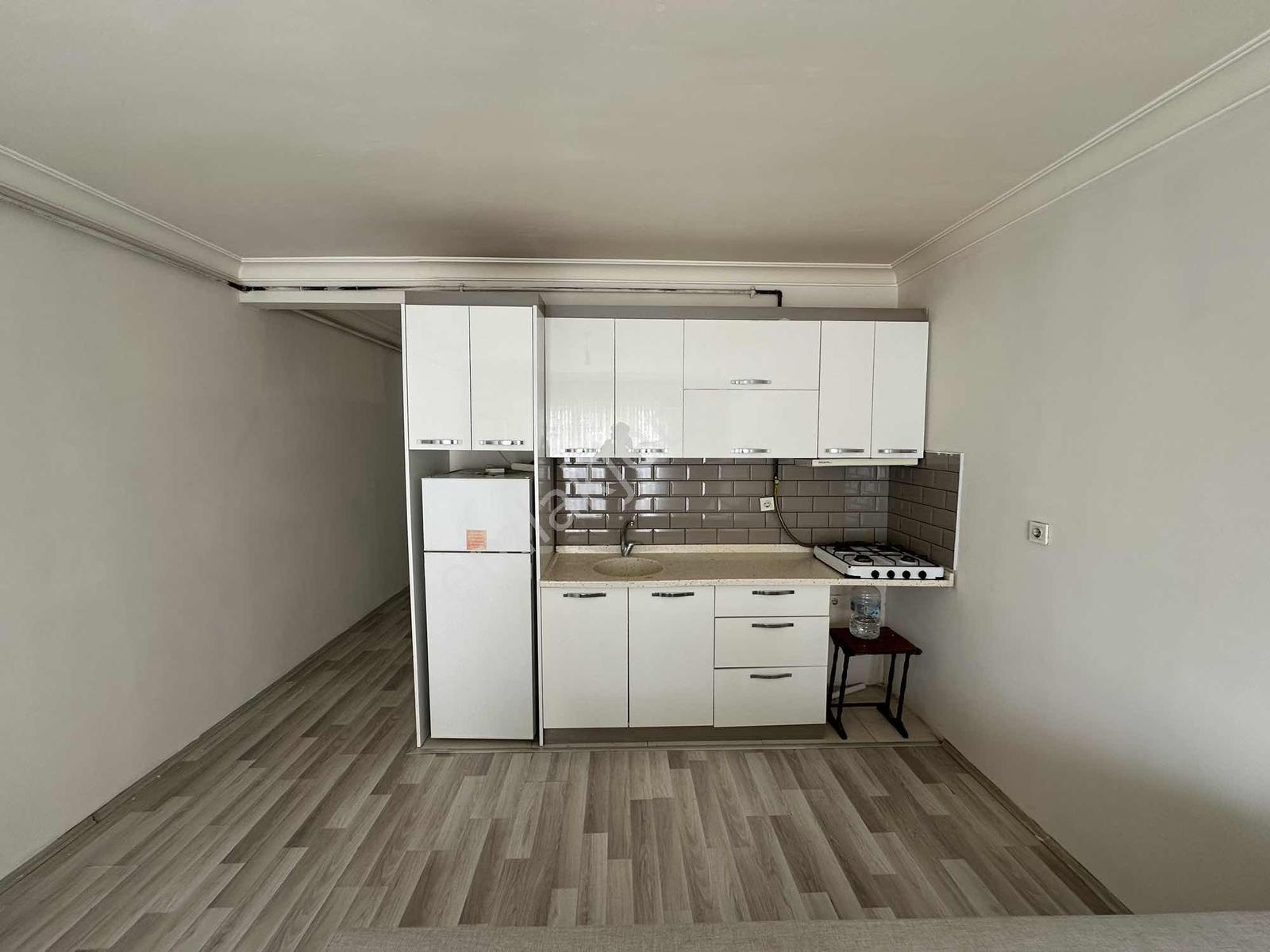 Eminevime Uygun Sınırsız Kredi 1+1 Yeni Bina Satılık Daire - Görsel 9