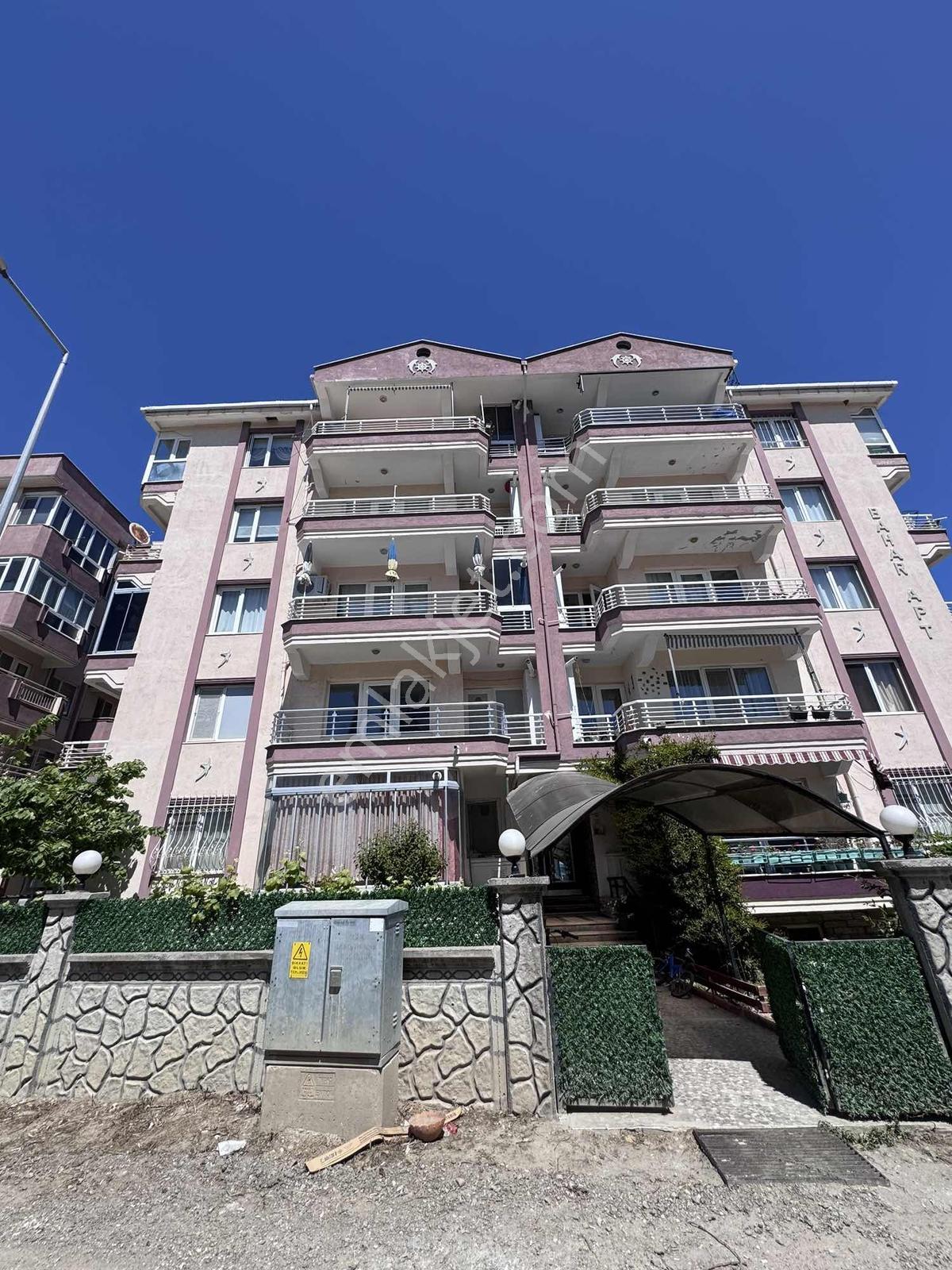 Gelibolu Gazi Süleyman Paşa Mahallesinde Satılık 3+1 Daire
