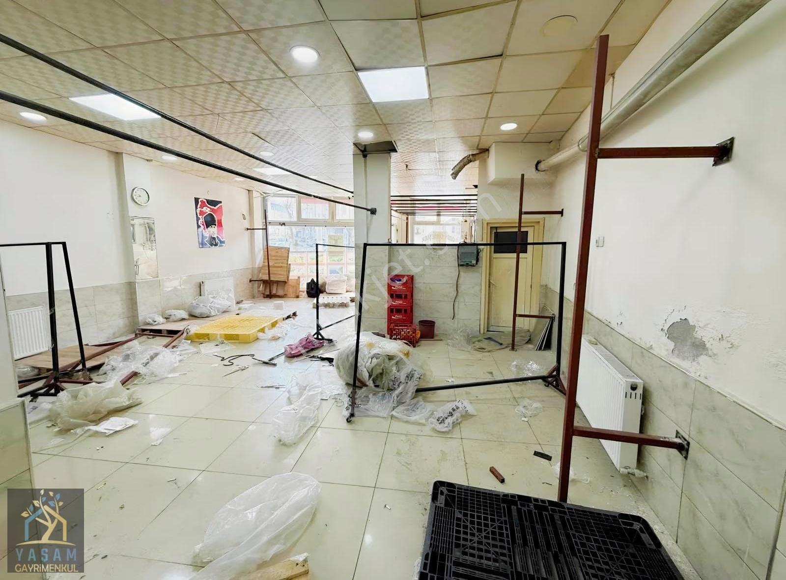 Yaşam Dan Satılık Cadde Üzeri Düz Giriş Dükkan - Görsel 2