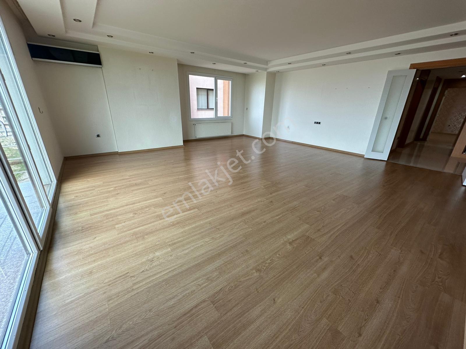 Beykent Vista4 Resıdencede Kiralık 3+1 Deniz Manzaralı - Görsel 8